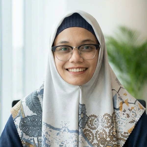Dr. Ir. Emi Prasetyawati Umar, S.Si., M.T., IPM.